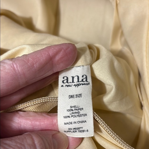 A.N.A. Tan Woven Tote Bag with Tassel - Picture 3 of 9